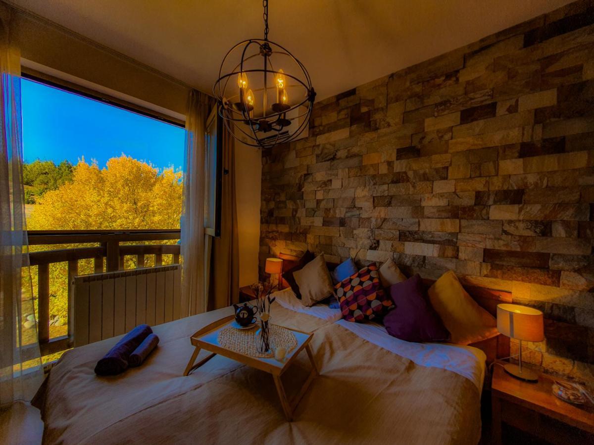 St. John Hill Apartment *